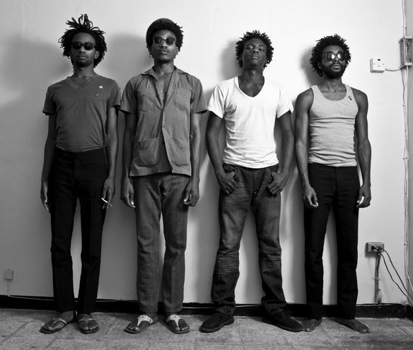 227246_221425287882925_4413024_n