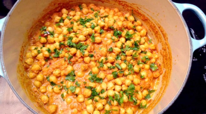 JuicyChef's curried chick peas.